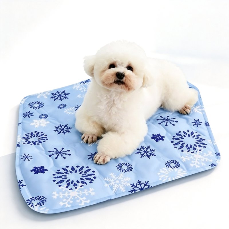 Snowflake Self-Cooling Pet Mat